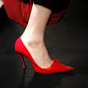 Kategoriebild der Kategorie “Footwear + Accessories”