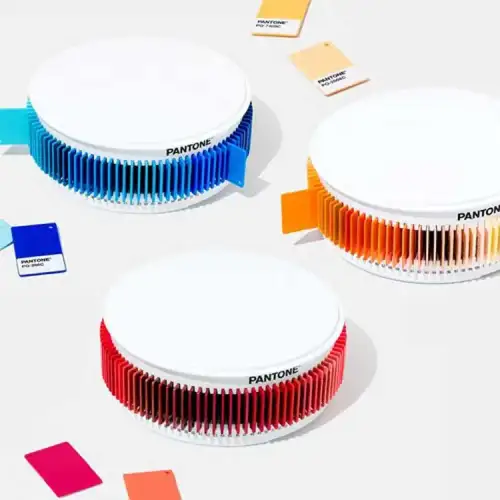 Product image of the product “PANTONE Plastic Chip Color Set Greens ”