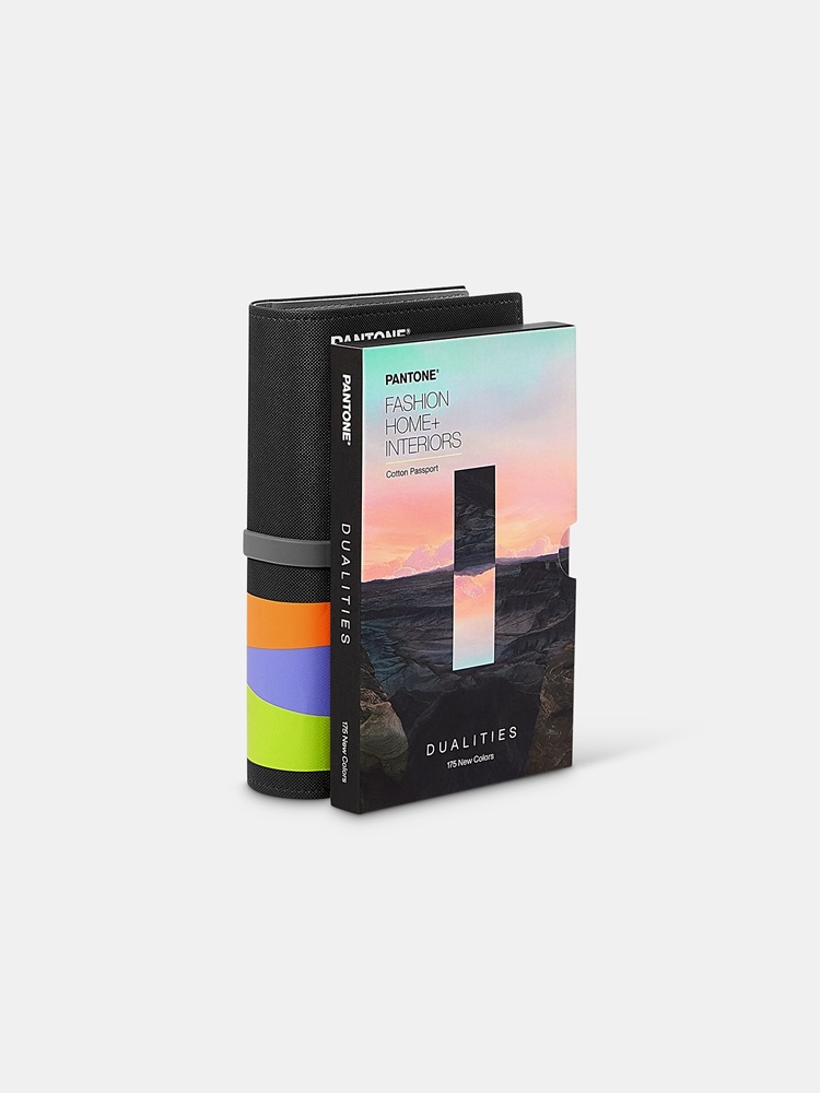 Product image 1 of the product “PANTONE FHI Cotton Passport 2.800 colors ”