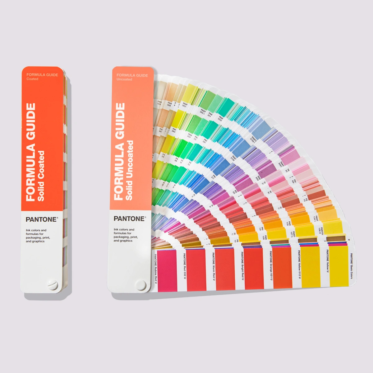 Product image 1 of the product “PANTONE Formula Guide Set coated & uncoated ”