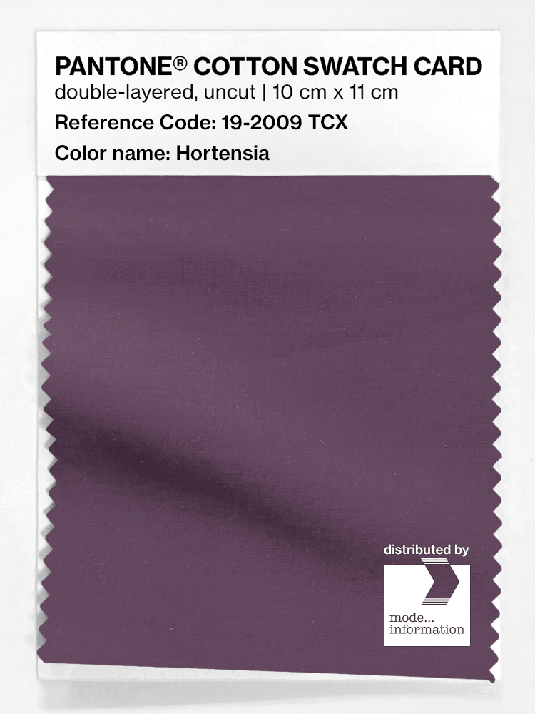 Product image 1 of the product “PANTONE® COTTON SWATCH CARD 19-2009 TCX Hortensia ”