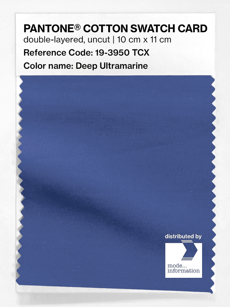 Product image 1 of the product “PANTONE® COTTON SWATCH CARD 19-3950 TCX Deep Ultramarine ”