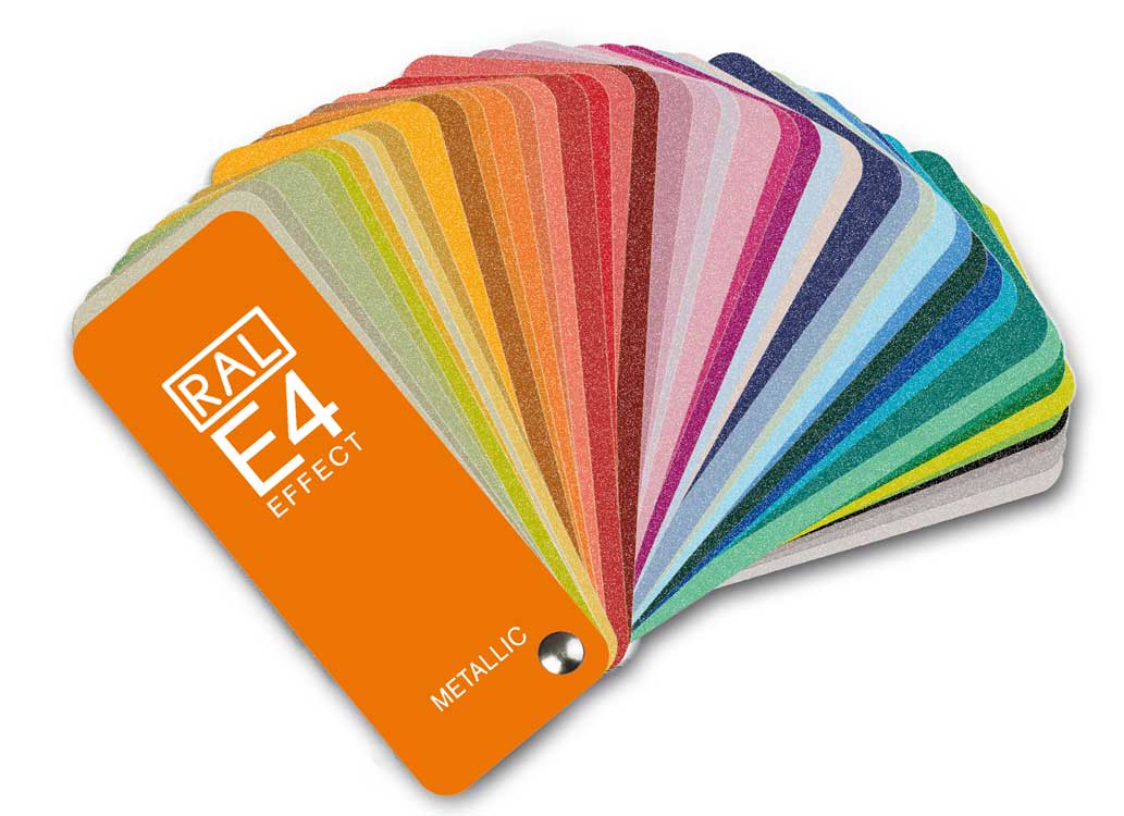 Artikelbild 1 des Artikels “RAL E4 Colour fan deck with 70 RAL EFFECT metallic colours “