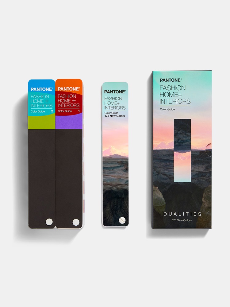 Product image 1 of the product “PANTONE FHI Color Guide 2.800 colors ”