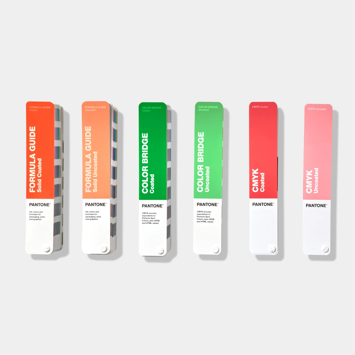 Product image 2 of the product “PANTONE Essentials Guide Set | 7,617 Spot, CMYK & Digital Colour References ”