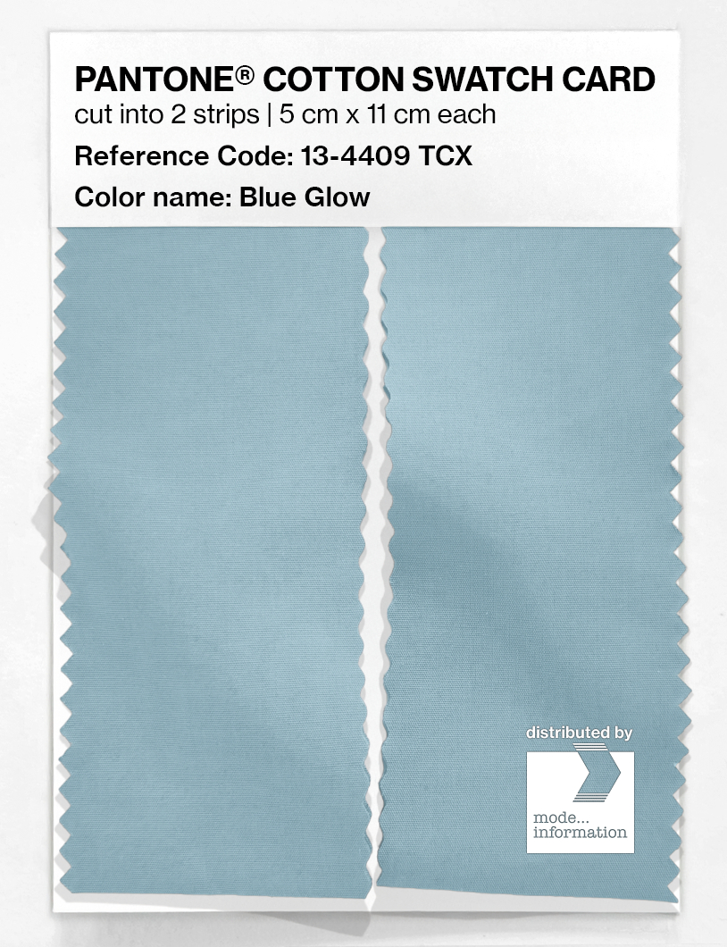 Product image 2 of the product “PANTONE® COTTON SWATCH CARD 13-4409 TCX Blue Glow ”