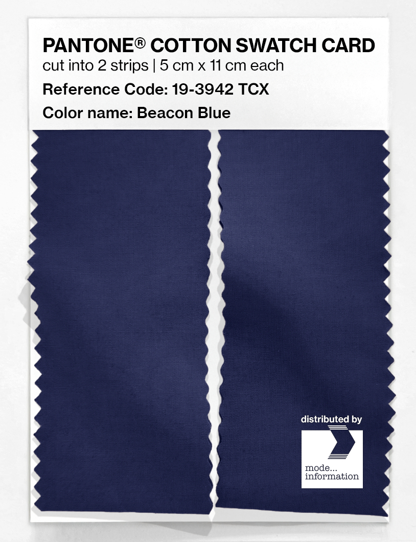 Product image 2 of the product “PANTONE® COTTON SWATCH CARD 19-3942 TCX Beacon Blue ”