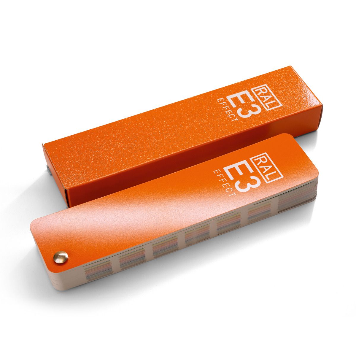 Artikelbild 2 des Artikels “RAL E3 Farbfächer | 490 RAL EFFECT Farben für Uni- und Metallic-Design “