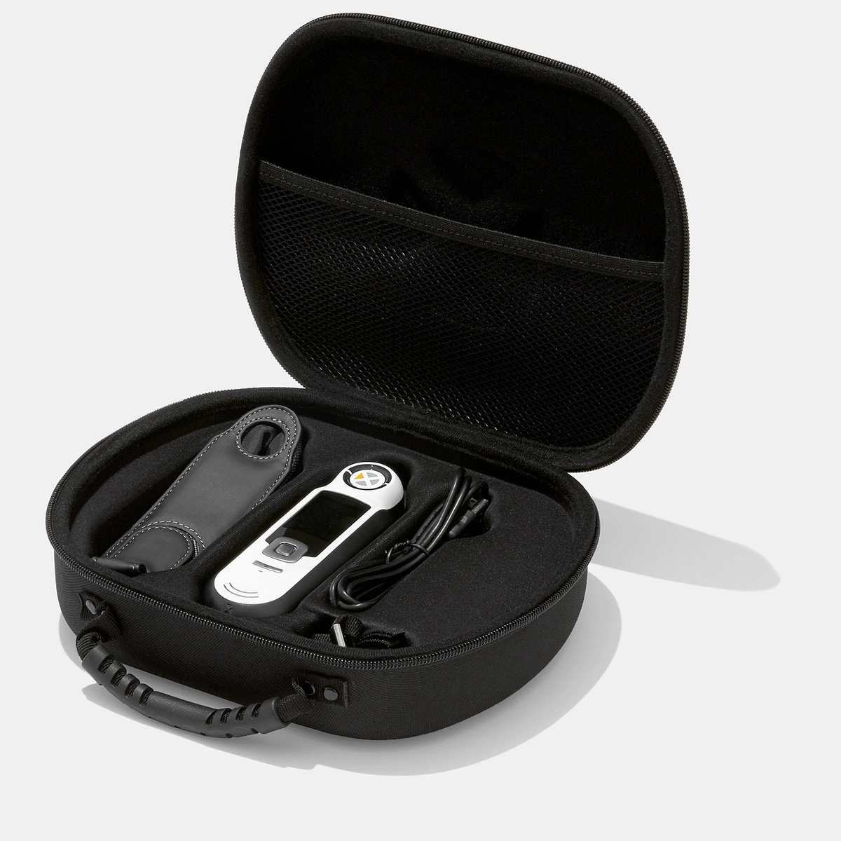 Product image 2 of the product “PANTONE Imaging Spectrocolorimeter | Portable Colour Quality Control Device ”
