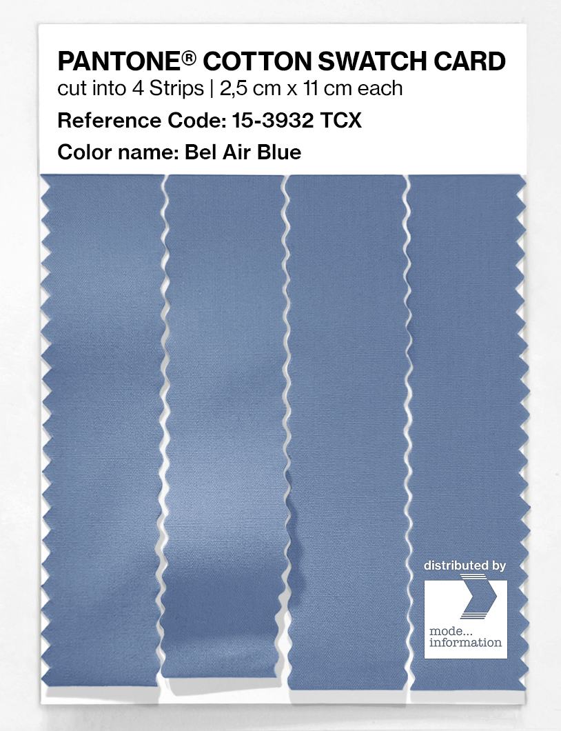 Product image 3 of the product “PANTONE® COTTON SWATCH CARD 15-3932 TCX Bel Air Blue ”