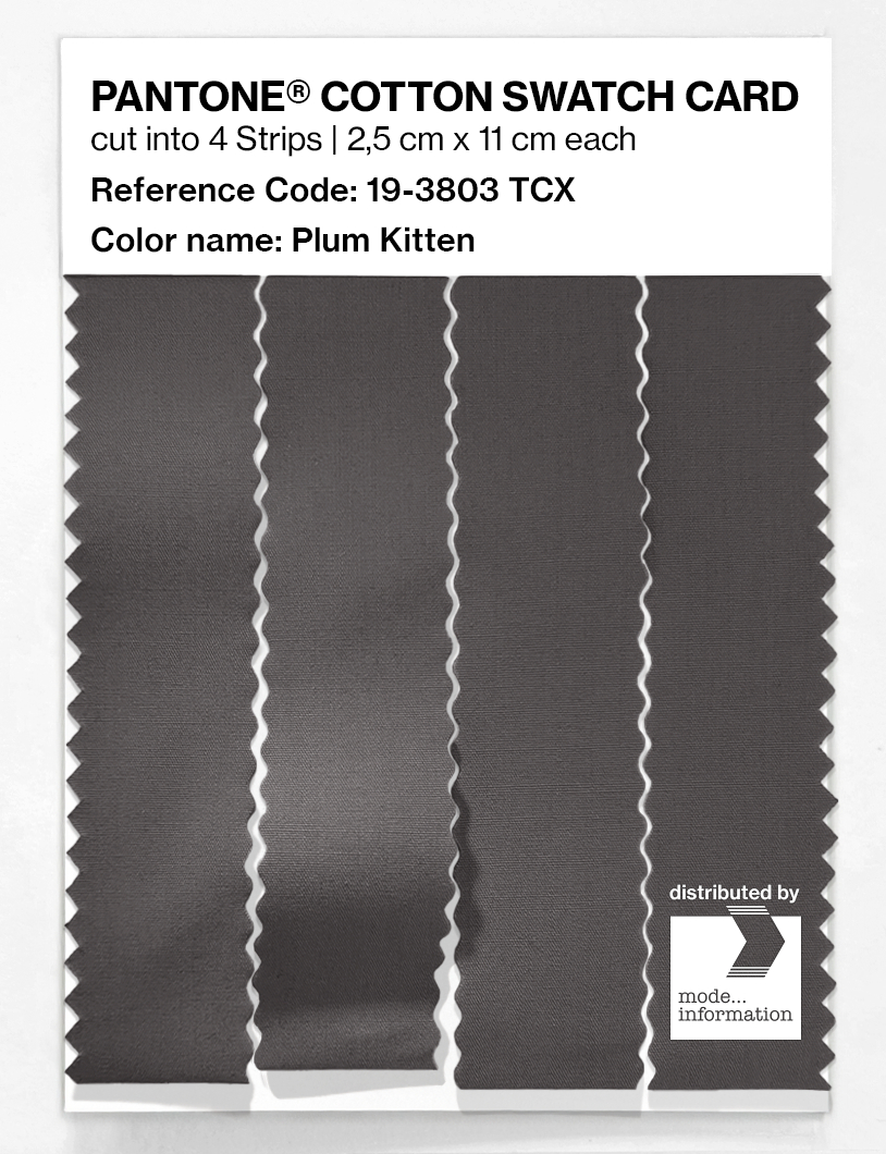 Product image 3 of the product “PANTONE® COTTON SWATCH CARD 19-3803 TCX Plum Kitten ”