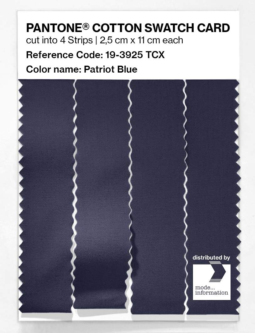 Product image 3 of the product “PANTONE® COTTON SWATCH CARD 19-3925 TCX Patriot Blue ”