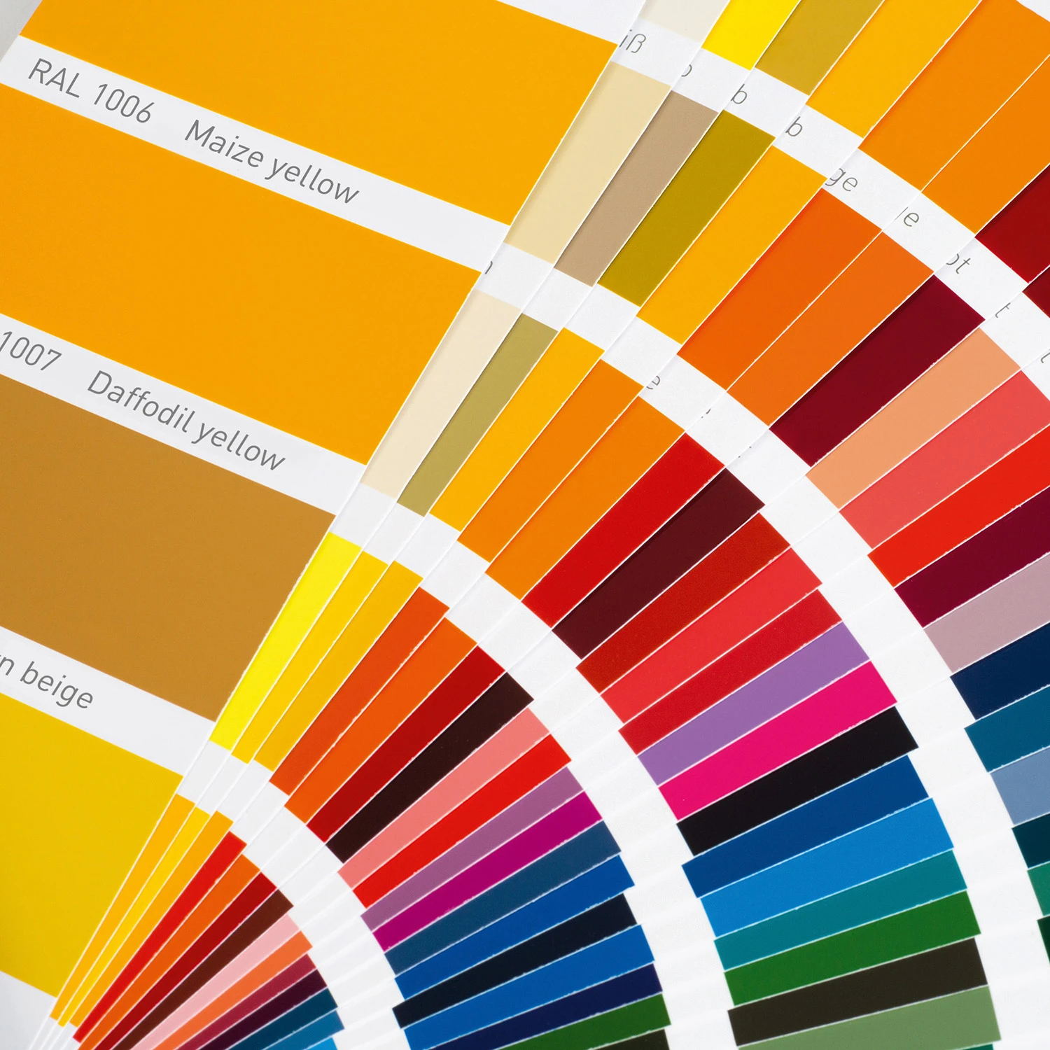 Artikelbild 3 des Artikels “RAL K7 Farbfächer | 216 RAL CLASSIC Farben für professionelle Farbauswahl “
