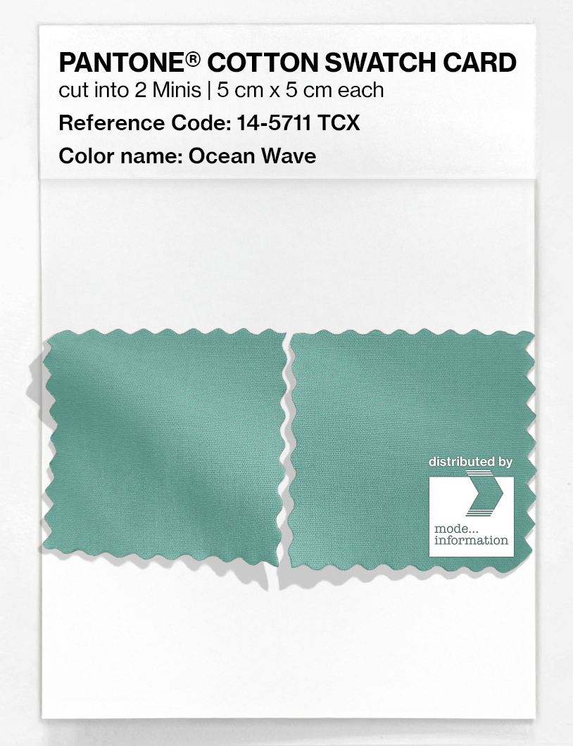 Product image 4 of the product “PANTONE® COTTON SWATCH CARD 14-5711 TCX Ocean Wave ”