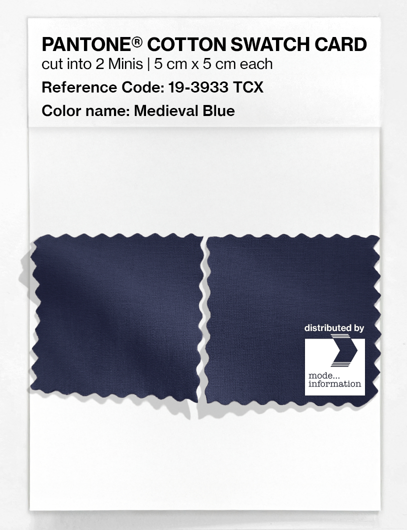 Product image 4 of the product “PANTONE® COTTON SWATCH CARD 19-3933 TCX Medieval Blue ”