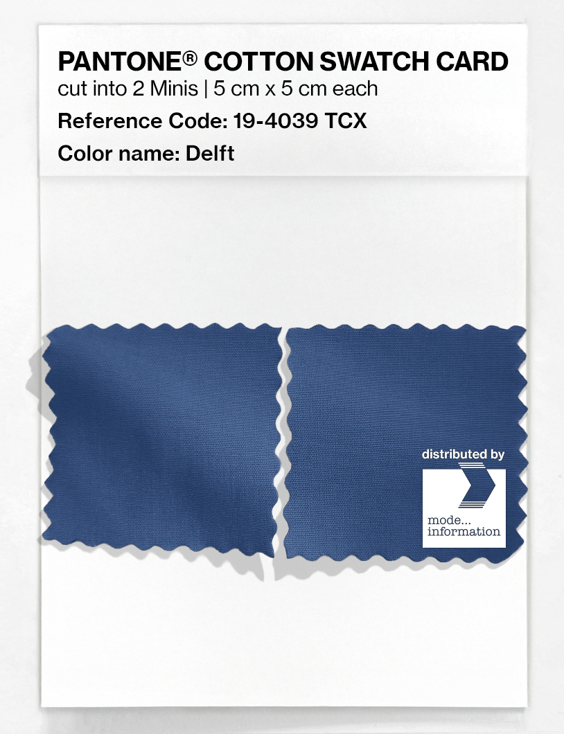 Product image 4 of the product “PANTONE® COTTON SWATCH CARD 19-4039 TCX Delft ”