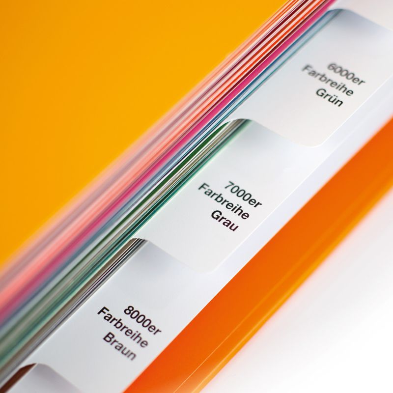 Artikelbild 4 des Artikels “RAL K4 Ringbuch | 216 RAL CLASSIC Farben im A4-Format “