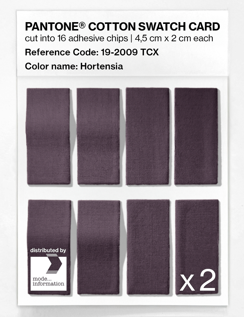 Product image 5 of the product “PANTONE® COTTON SWATCH CARD 19-2009 TCX Hortensia ”