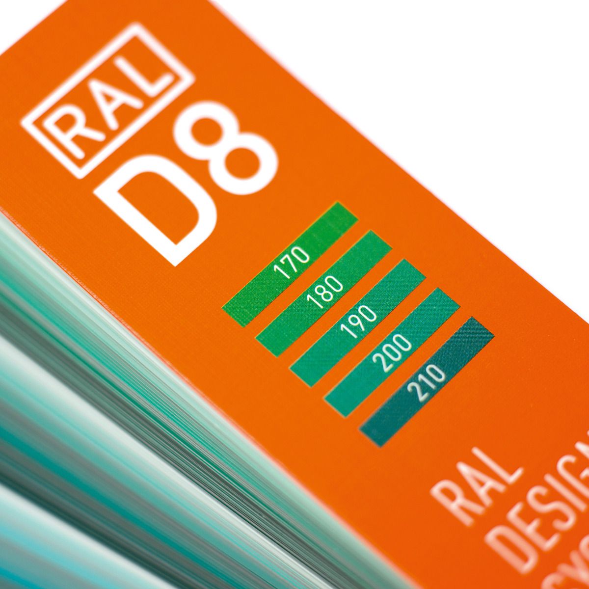 Artikelbild 5 des Artikels “RAL D8 Gestaltungsbox | 8 Farbfächer mit 1.825 RAL DESIGN SYSTEM plus Farben “