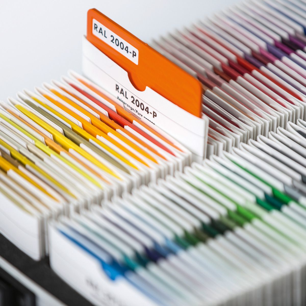 Artikelbild 5 des Artikels “RAL P1 Kunststoff-Farbmuster-Set | 100 RAL CLASSIC Polypropylen-Platten “
